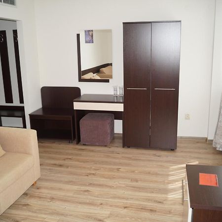 Hotel Kardjali Kurdzhali ภายนอก รูปภาพ